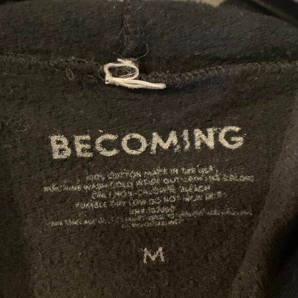 Becoming Women's Michelle Obama Hoodie Size M Black Fleece Athleisure Feminist - Picture 4 of 4